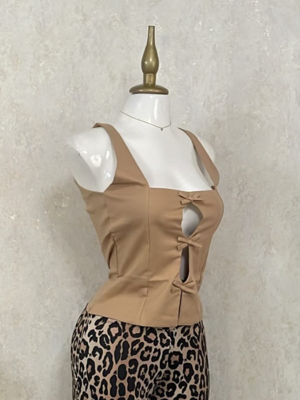 BLUSA COQUETTE